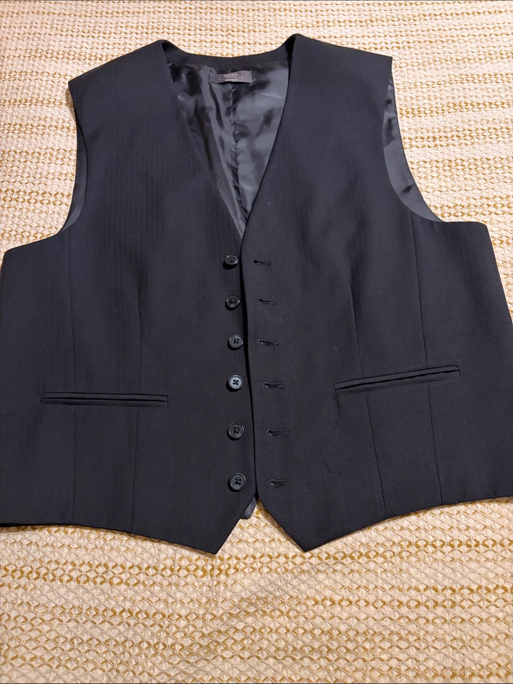 Arrow Men's Black Tailored Vest